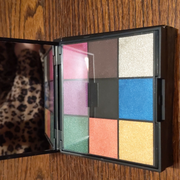 FMG Cashmere Avon Eye shadow - Picture 2 of 6